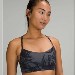 Lululemon Flow Y Nulu Bra
